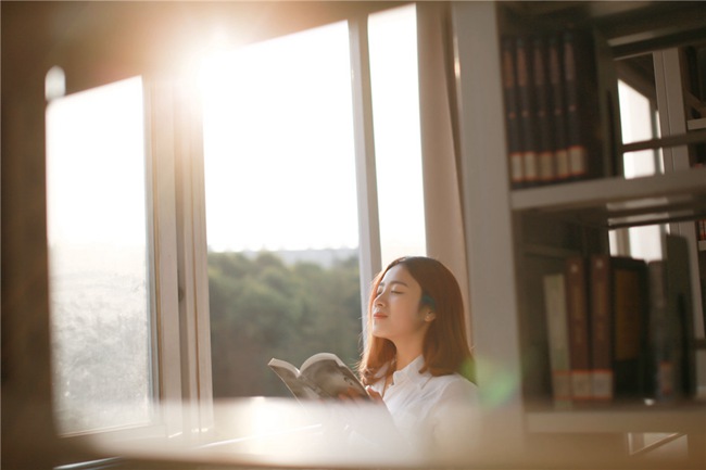 報(bào)讀成都希望職業(yè)學(xué)校需要考試嗎,讀郫縣希望職校要多高學(xué)歷