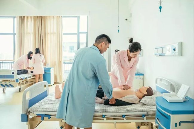 成都五月花職業(yè)學(xué)校有升學(xué)班嗎,四川五月花技師學(xué)院升學(xué)部怎么樣